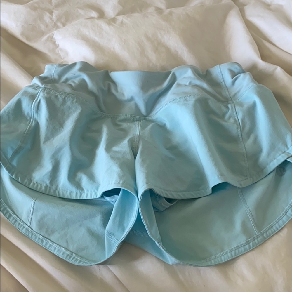 Lulu lemon size 4 speed short